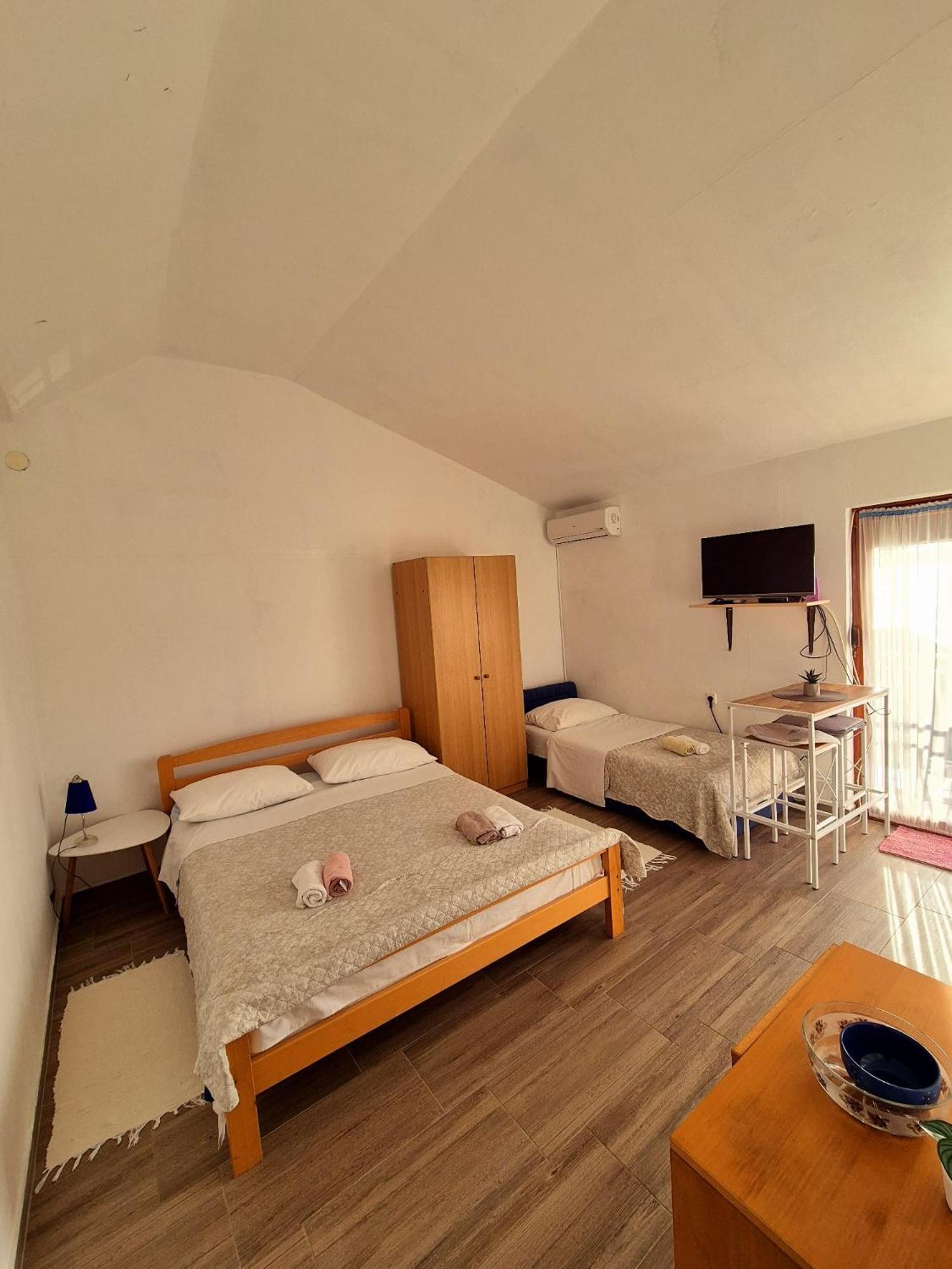 Apartments Bele Maslenica Extérieur photo